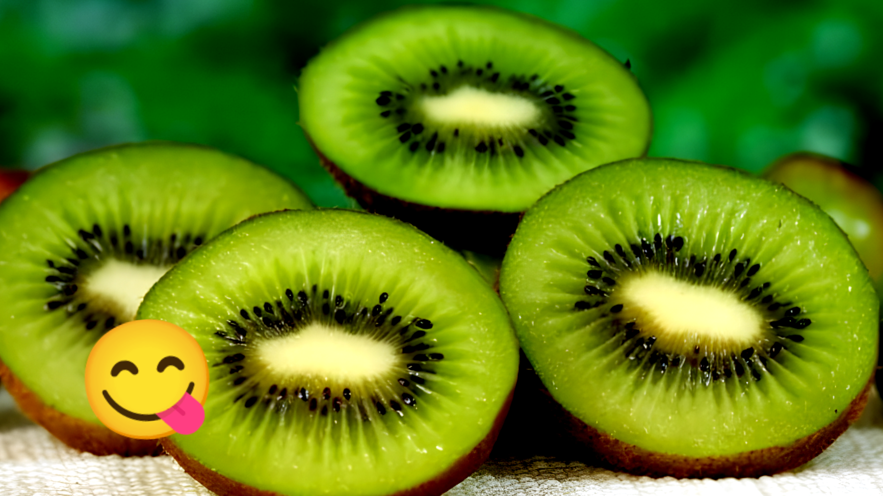 Pericolo nel mangiare kiwi con la buccia"